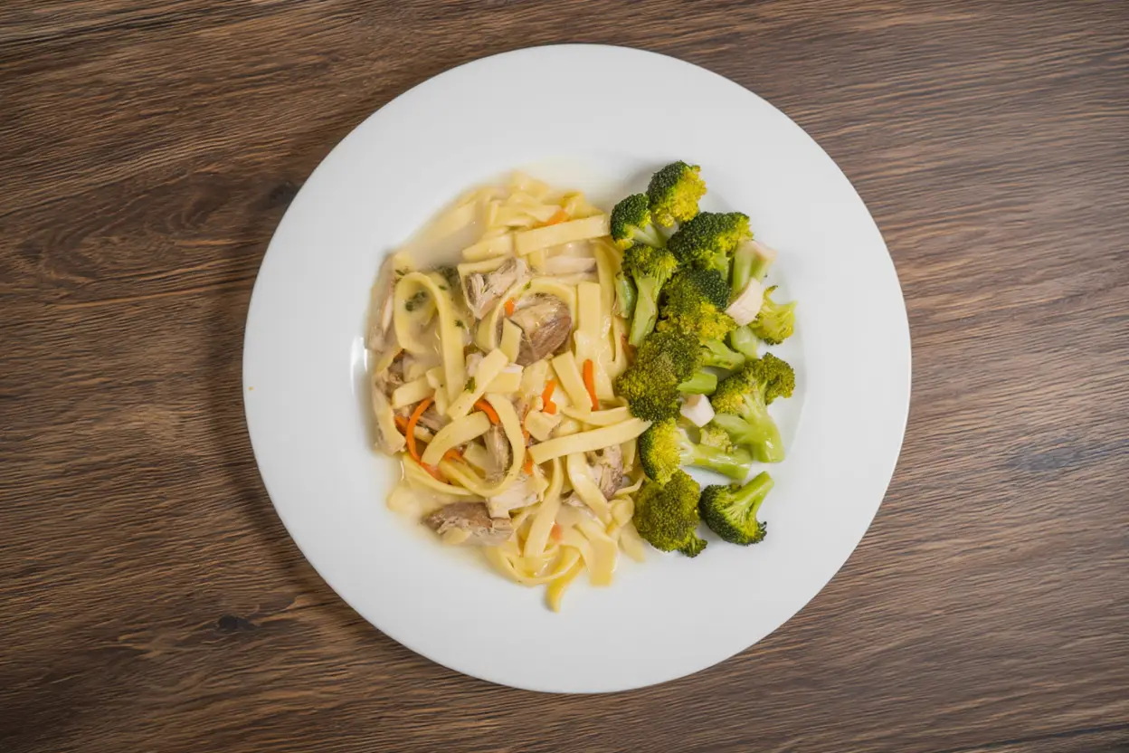 Chicken & Noodles